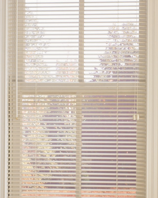 Bali� 1" Northern Heights Wood Blinds